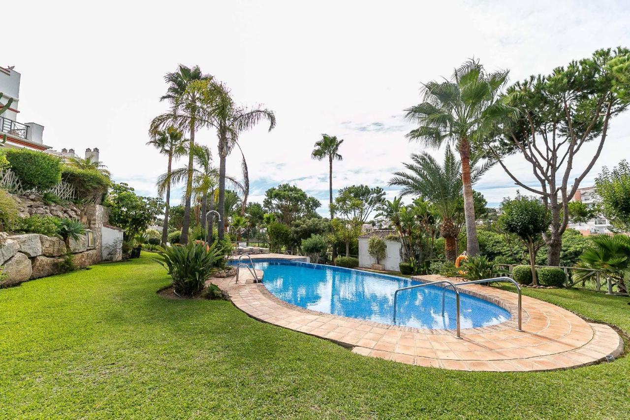 Sur Suites Miraflores Sitio de Calahonda المظهر الخارجي الصورة