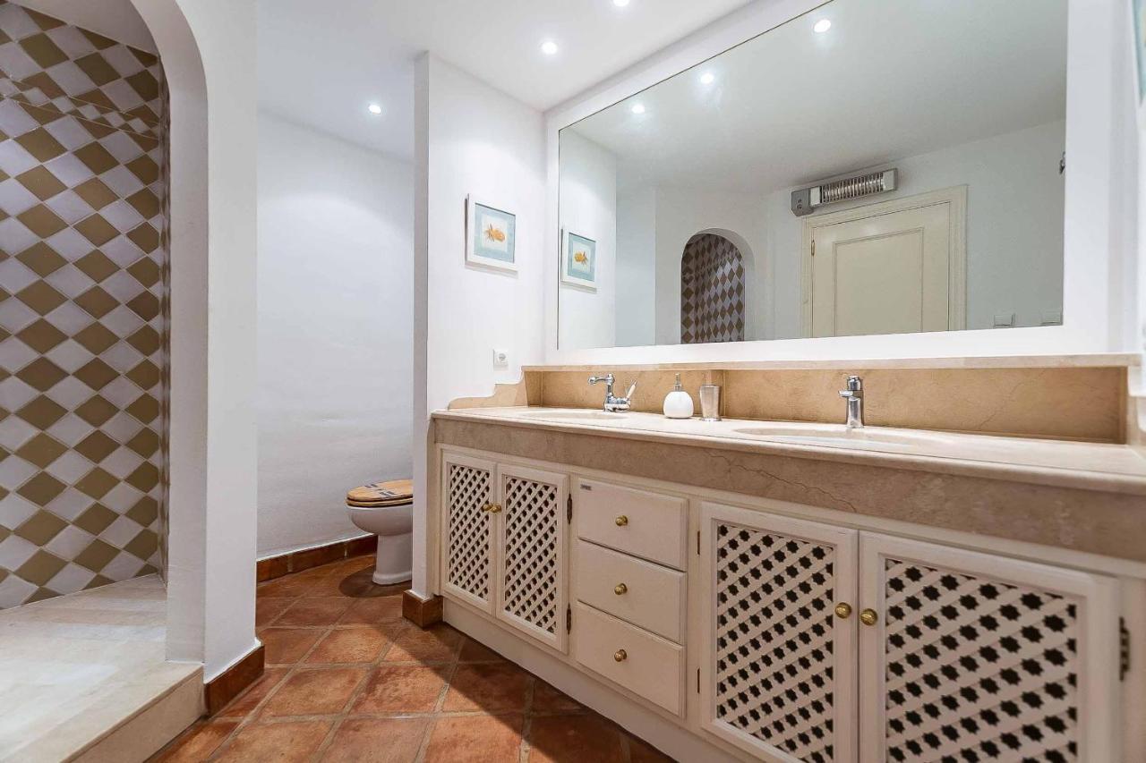 Sur Suites Miraflores Sitio de Calahonda المظهر الخارجي الصورة